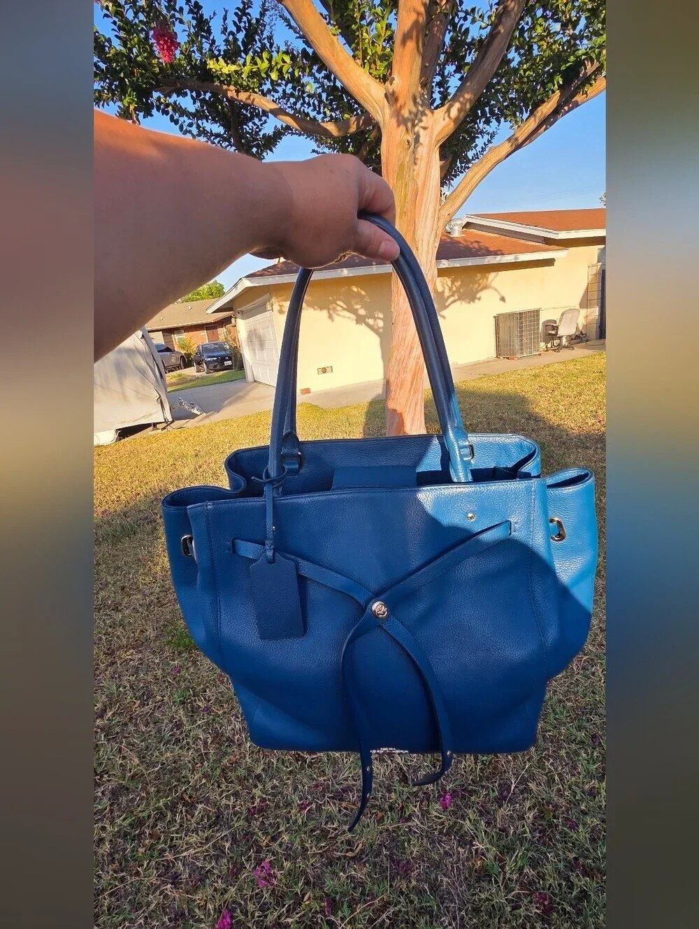 Authentic Coach Blue Pebble Leather Tie Turn-lock Shoulder Bag- EUC - Picture 1 of 9